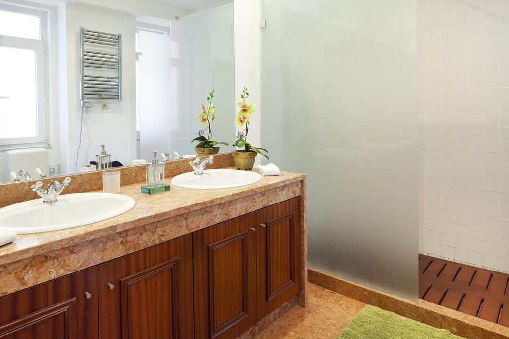 Lisbon Rentals Real Номер фото