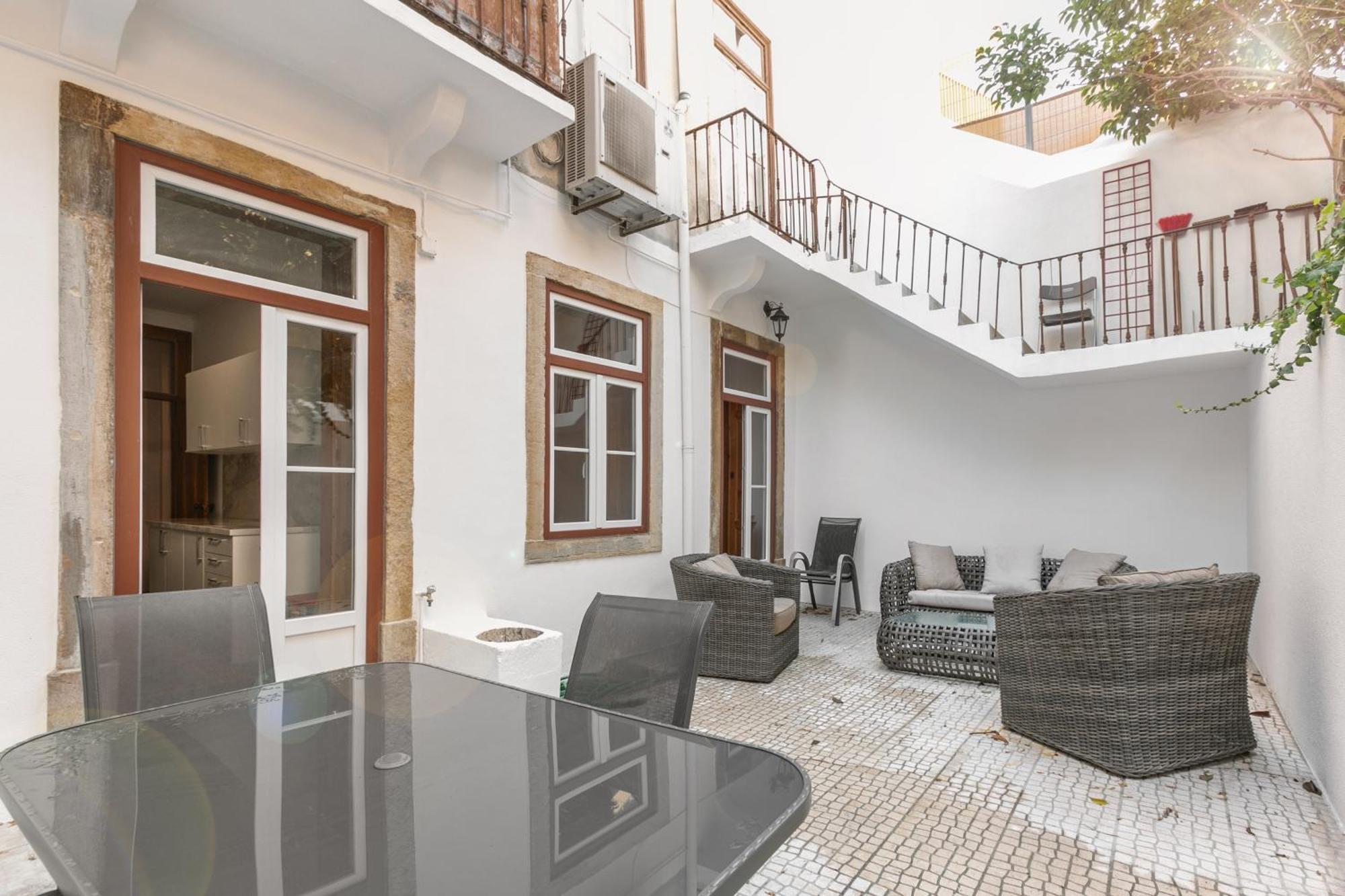 Lisbon Rentals Real Экстерьер фото